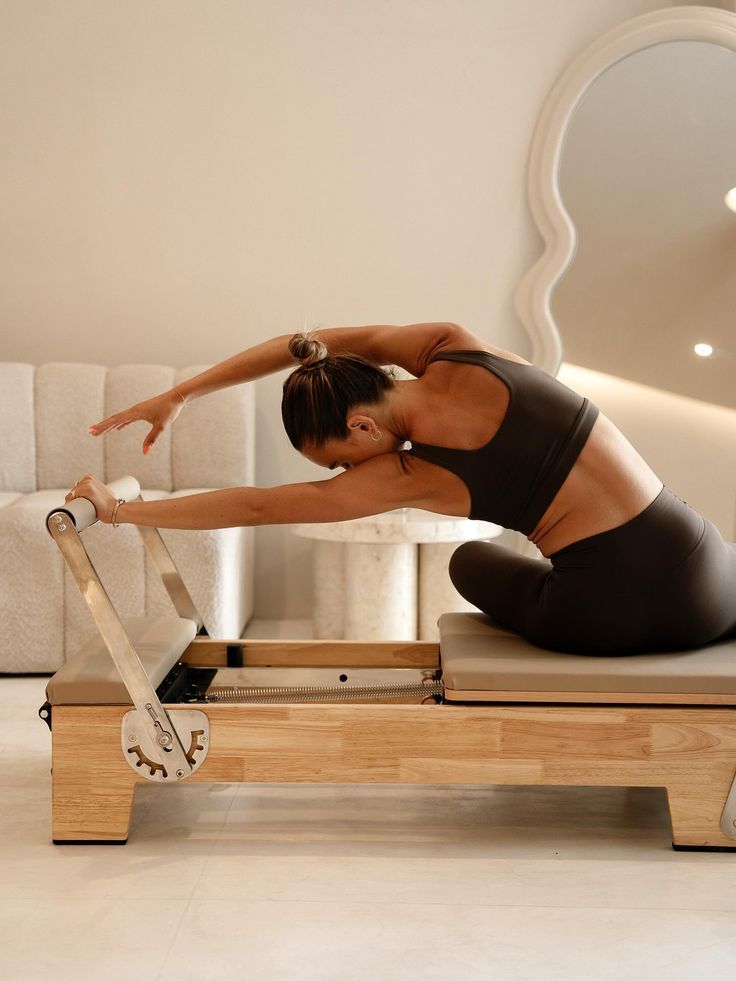 Best Gym Outfits for Women_ Stylish, Comfortable & Performance-Ready